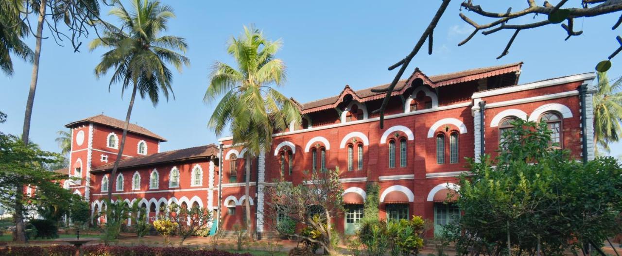 Sawantwadi Palace Boutique Art Hotel Ngoại thất bức ảnh