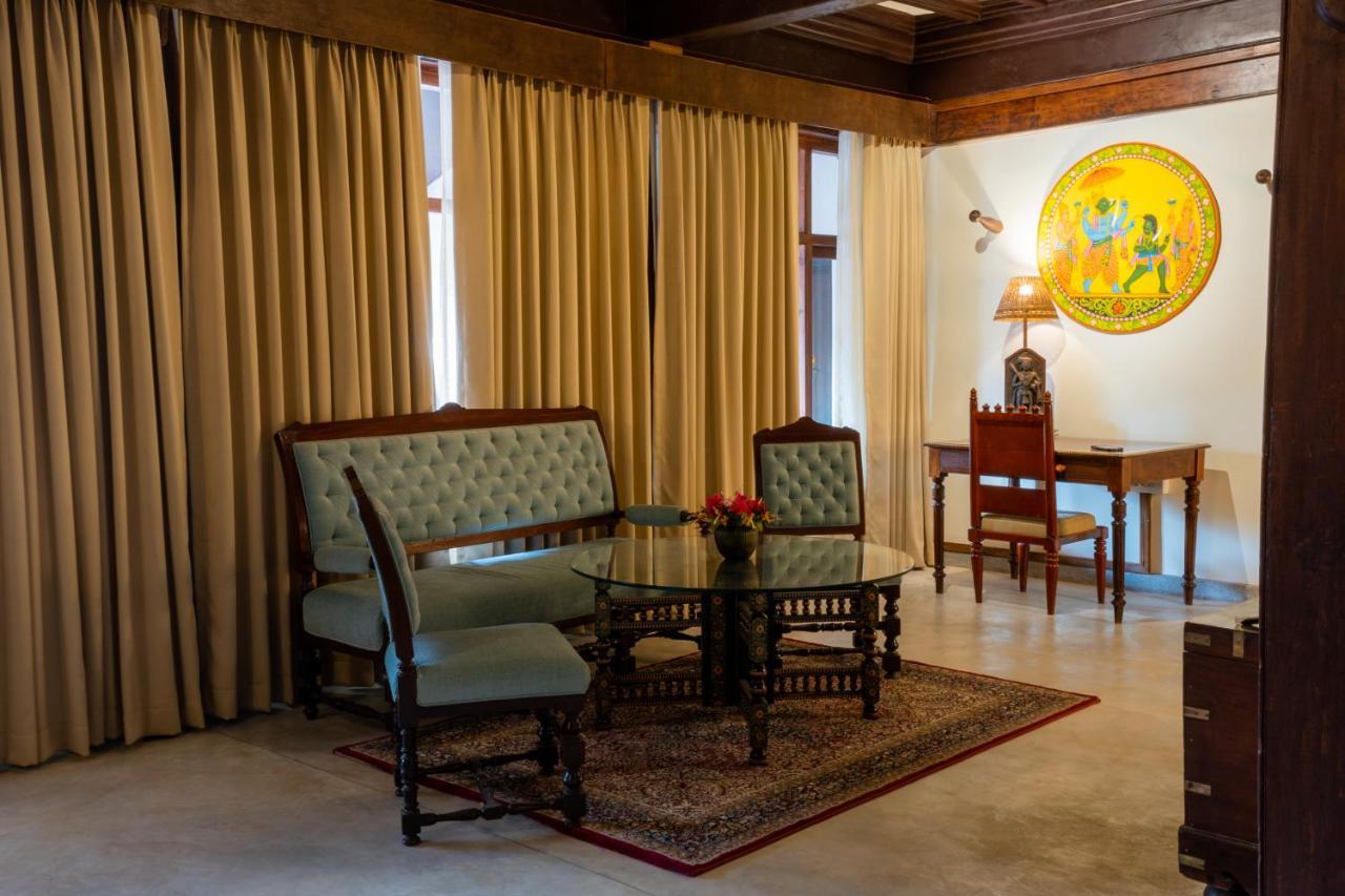 Sawantwadi Palace Boutique Art Hotel Ngoại thất bức ảnh