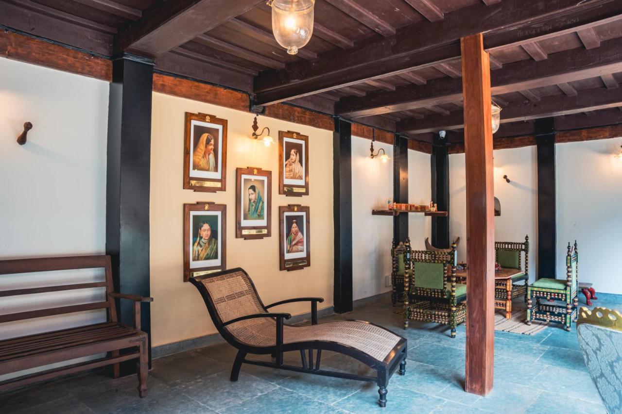 Sawantwadi Palace Boutique Art Hotel Ngoại thất bức ảnh