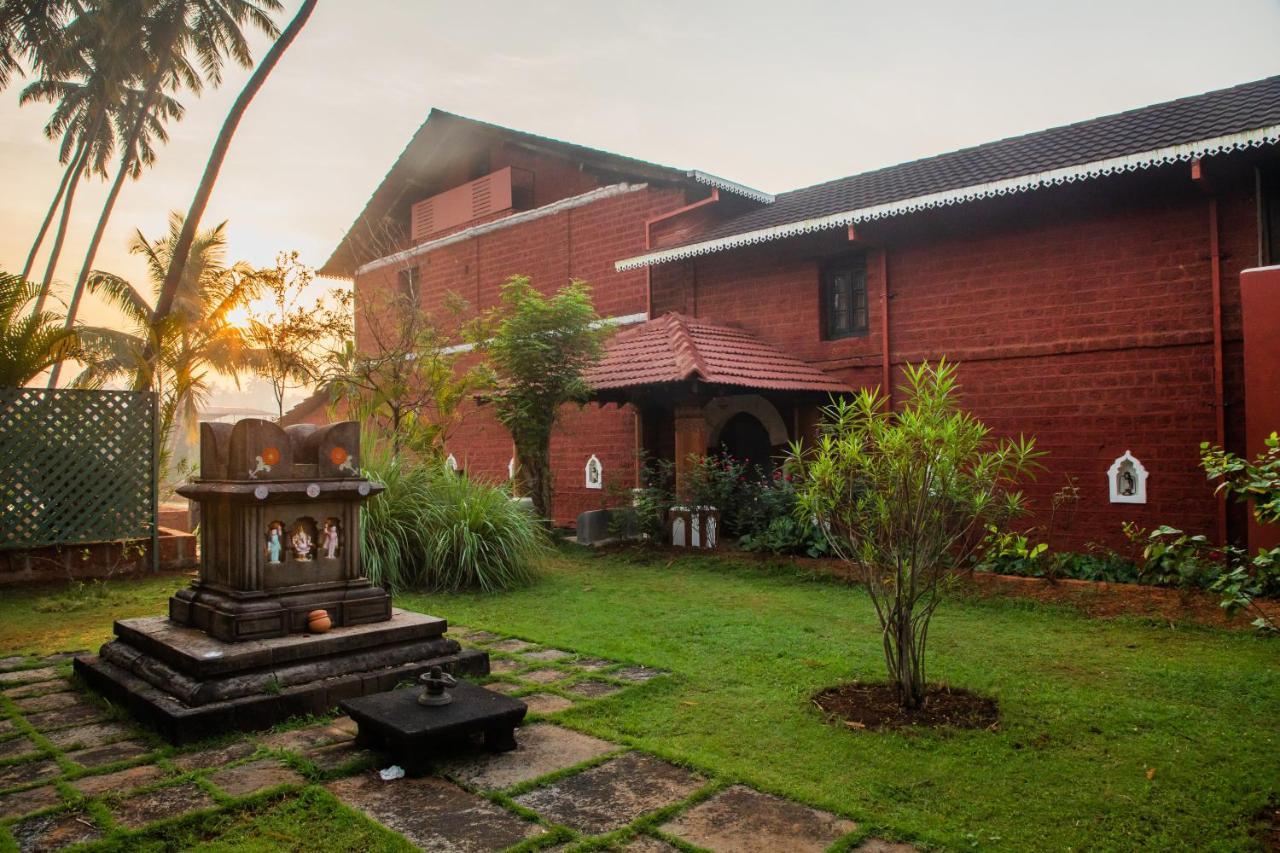 Sawantwadi Palace Boutique Art Hotel Ngoại thất bức ảnh
