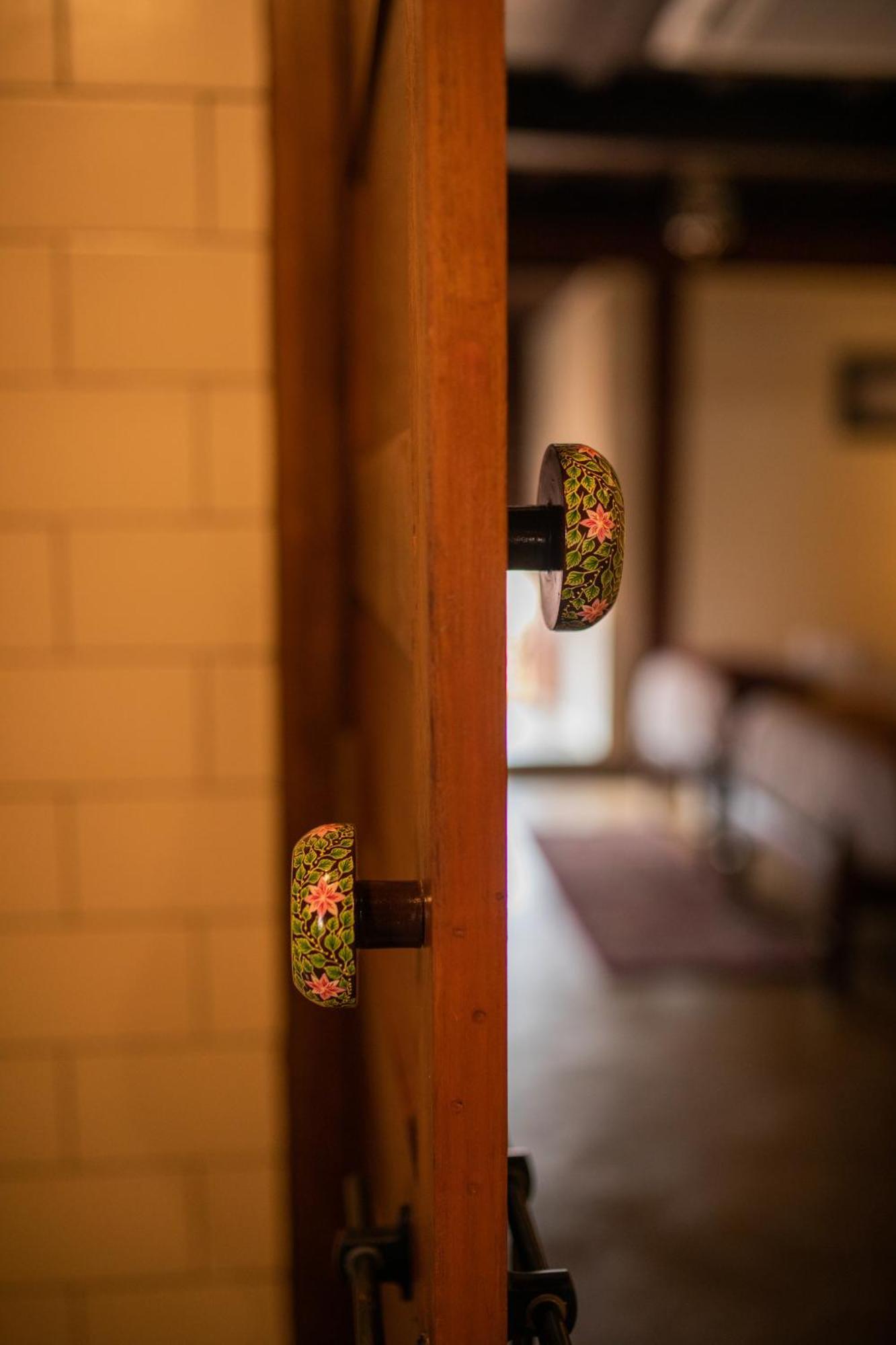 Sawantwadi Palace Boutique Art Hotel Ngoại thất bức ảnh